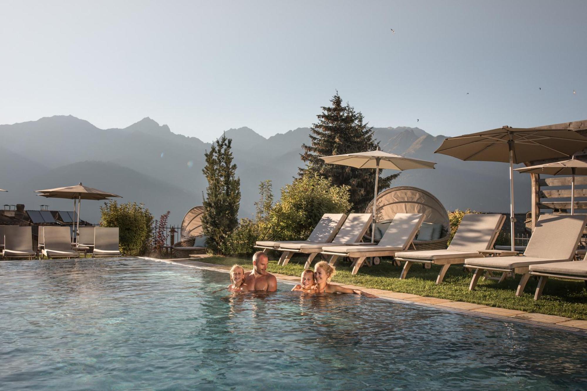 Schlosshotel ฟิสส์ ภายนอก รูปภาพ